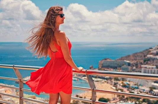 Vestidos de playa: de modelos simples a complejos.